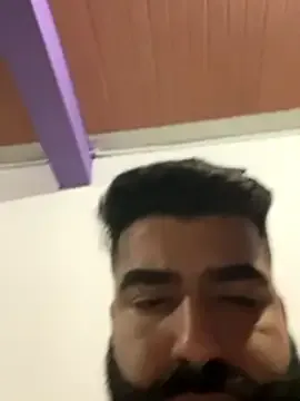 Lyon_vach on StripChat