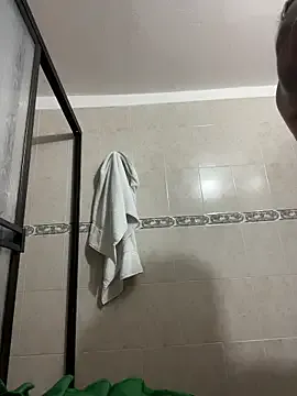 Lyon_vach on StripChat