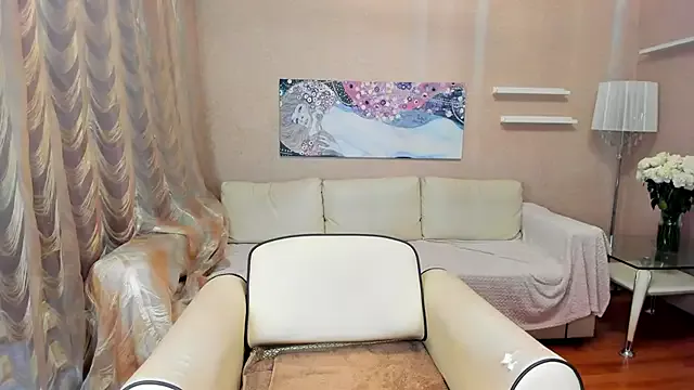 Freechat mechloe on StripChat