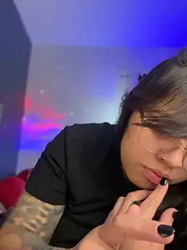 Freechat miacanela_xo on StripChat