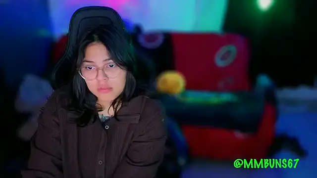 Freechat miacanela_xo on StripChat