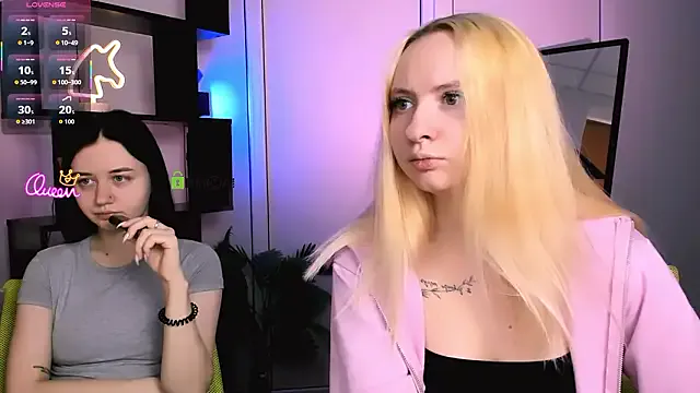 mila_glow1 — show boobs