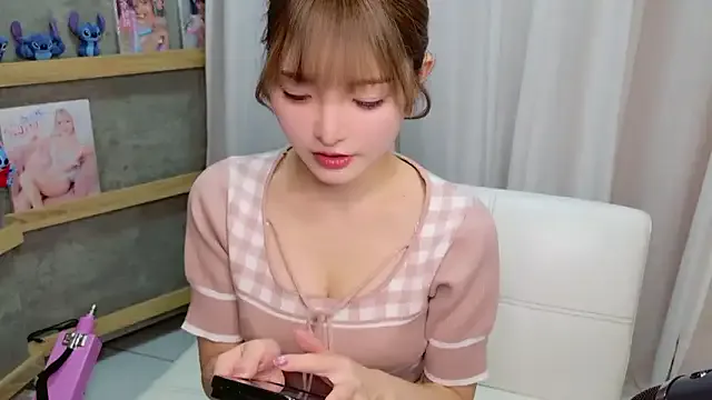 mimitan4545 — Freechat on StripChat