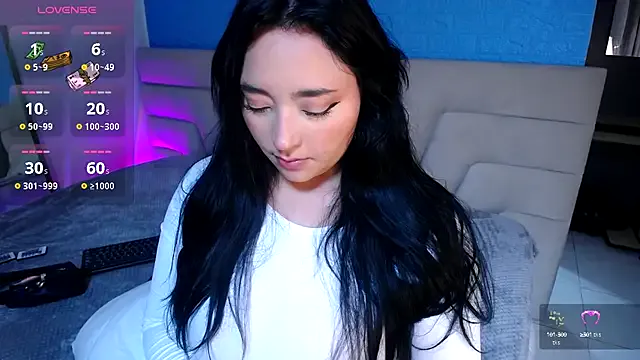 Miss_Loise on StripChat 