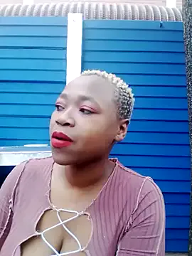 Missnightxx on StripChat