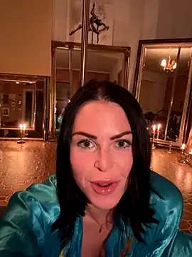 Freechat missninasparkle on StripChat