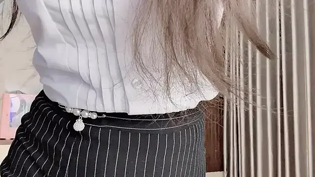 Mono-Stewardesss — make me horny