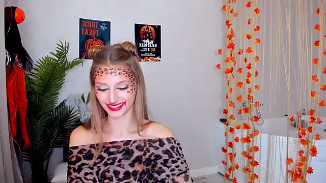 Freechat NaturalBeaty on StripChat