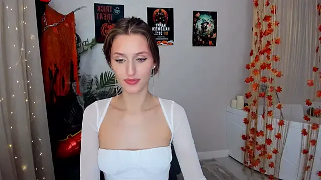 Freechat NaturalBeaty on StripChat