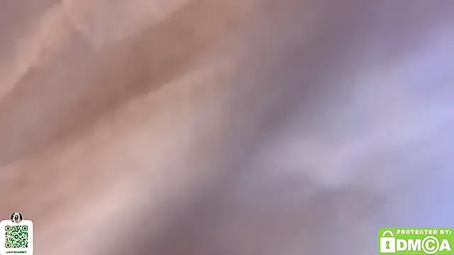 StripChat notecarret is Freechat notecarret — Naked beautiful pussy + naked tits