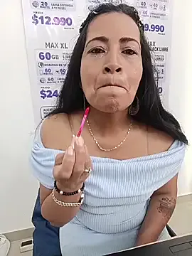 Freechat PAULA20- on StripChat