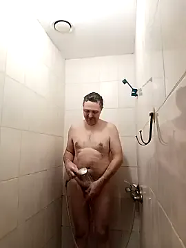 Pokaz2020 — Walking down the street with an erect pe