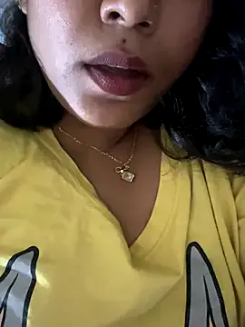 Private priyadevi17 on StripChat