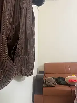 Private priyadevi17 on StripChat