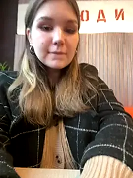 Freechat PumaShyXD on StripChat