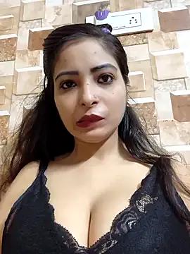 QUEEN-ADITI — Open boobs in live