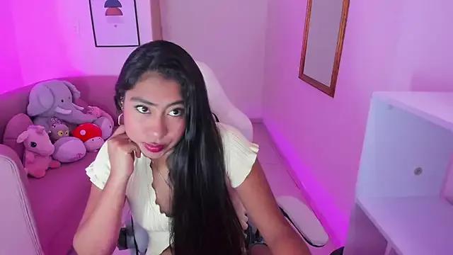 samantha_lopez_23 on StripChat 