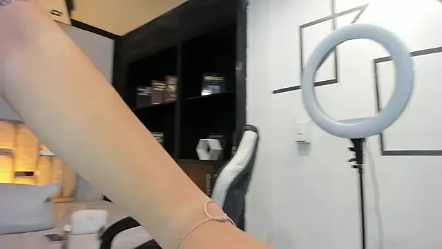 SamaraAnders_ — Happy 23rd birthday present