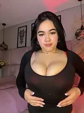 Sara__collins__ on StripChat 