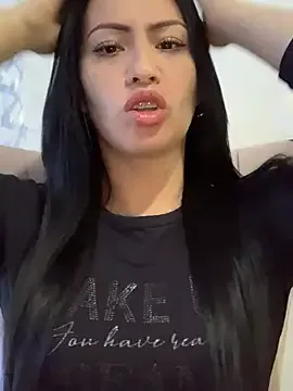 Sara_luna_ on StripChat 