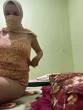 Freechat SaraChouchou on StripChat