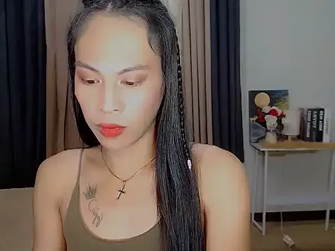 Savanna_White on StripChat 