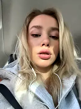 SSSATIVA_model — Pussy masturbation