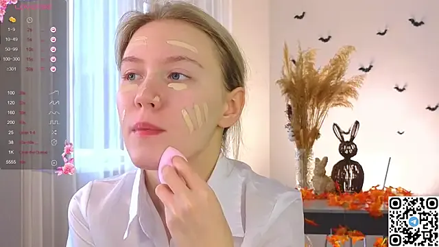 StripChat Succubelle is Freechat Succubelle — suck finger with drool + eye contact