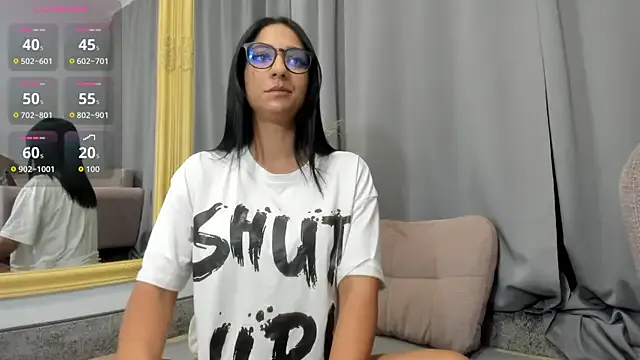 Freechat sugarburn on StripChat