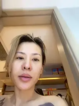 StripChat Sunflower-77 is Freechat Sunflower-77 — Freechat on StripChat