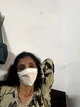 Freechat sweetreddy-02 on StripChat