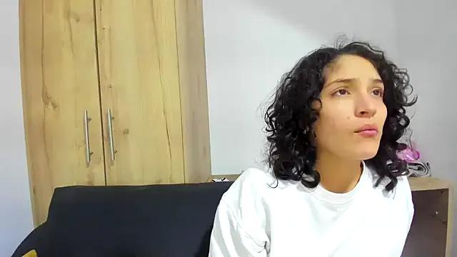 TeensNews18 on StripChat 