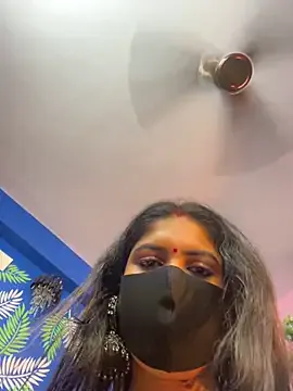 StripChat V-Hot-Sweti is Freechat V-Hot-Sweti — Pussy slap and smoking