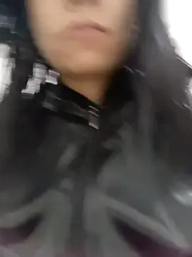 Freechat Valentina_Squirt- on StripChat