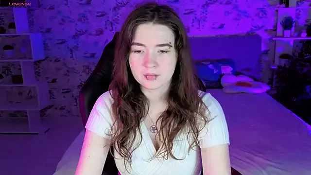 Velvetworld — Lick This Cute Lips><