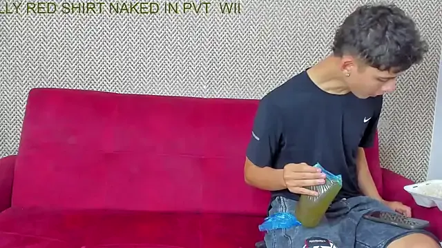 Group willy_sexxx18 on StripChat