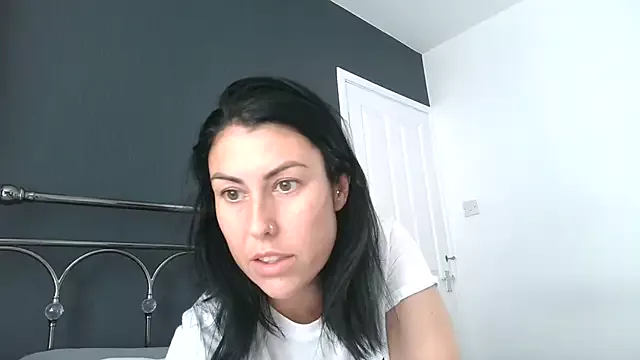 Freechat xCharlie_MILFx on StripChat