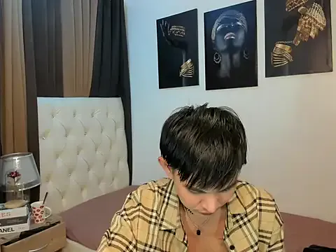 XloverXsiantwink — FUCKING SUCKING