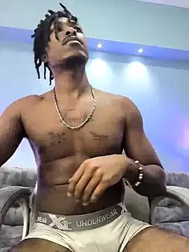 xxxhotbbc on StripChat 