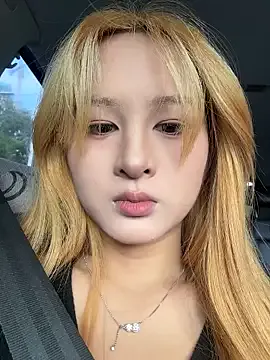 Freechat yuki_june on StripChat